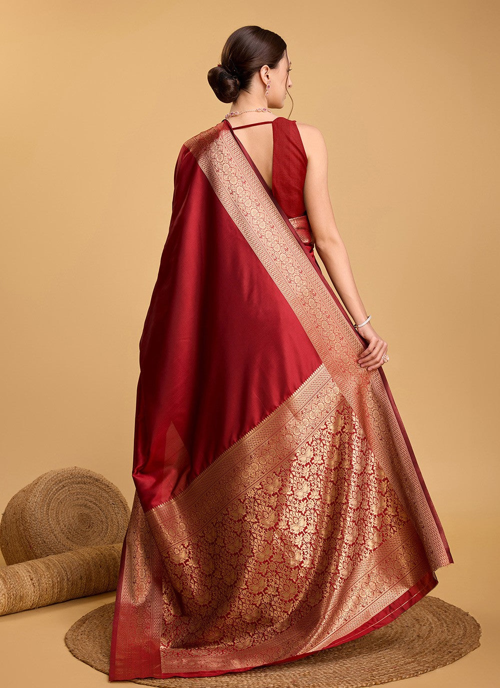 Woven Silk Red Saree S13853