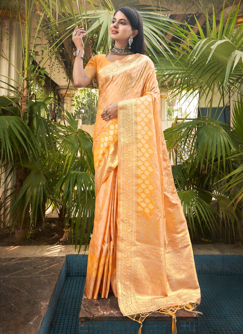Traditional Weaving Zari Silk Saree - S5187