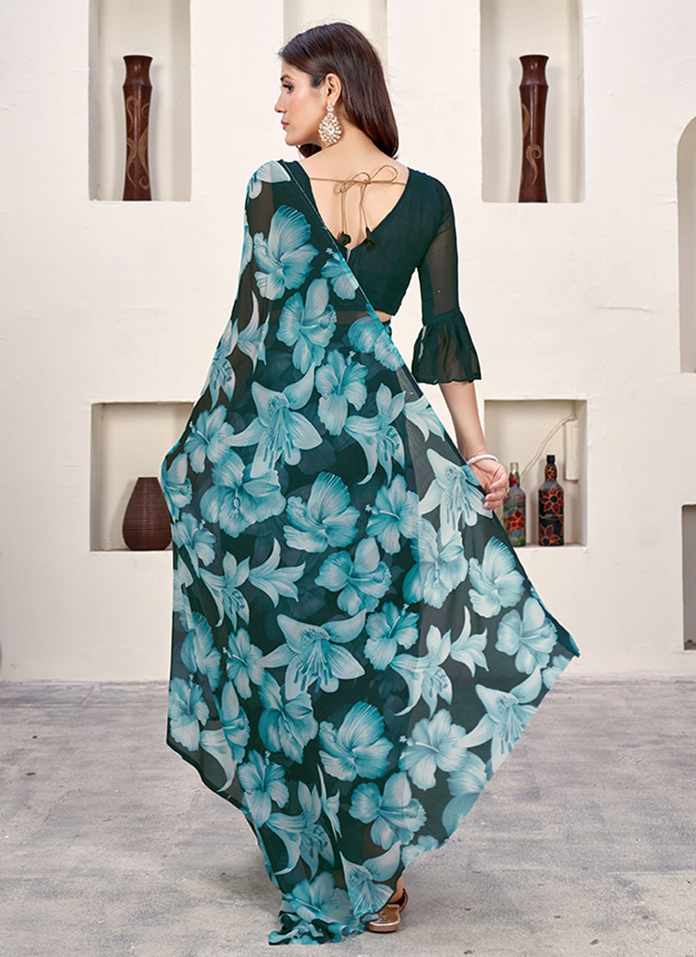 Classic Printed Weight Less Saree - S6119