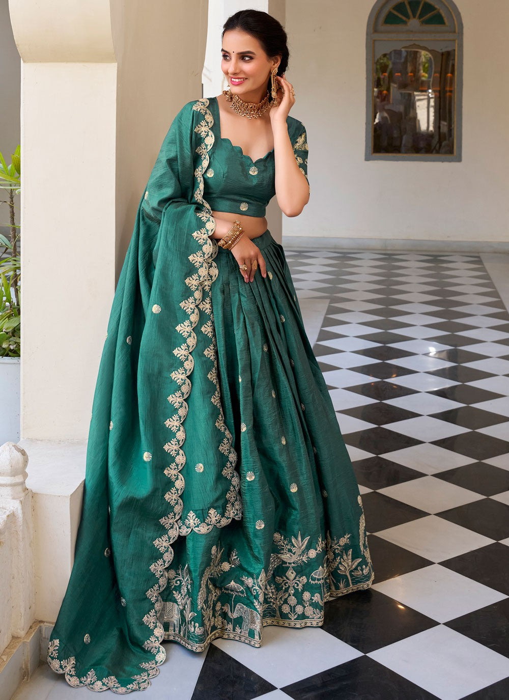 Crush Festival, Mehandi & Sangeet A - Line Lehenga L3625