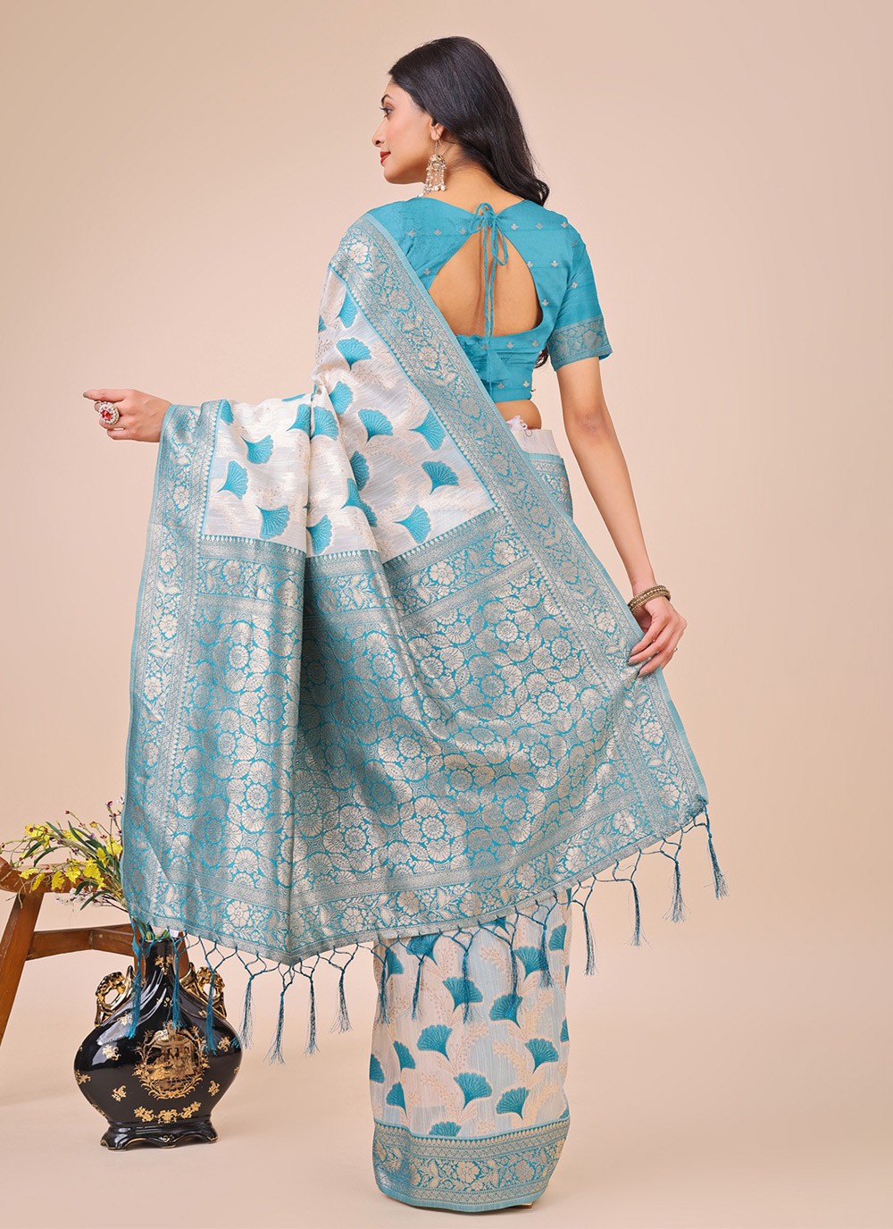Woven Cotton Teal Classic Saree S15150