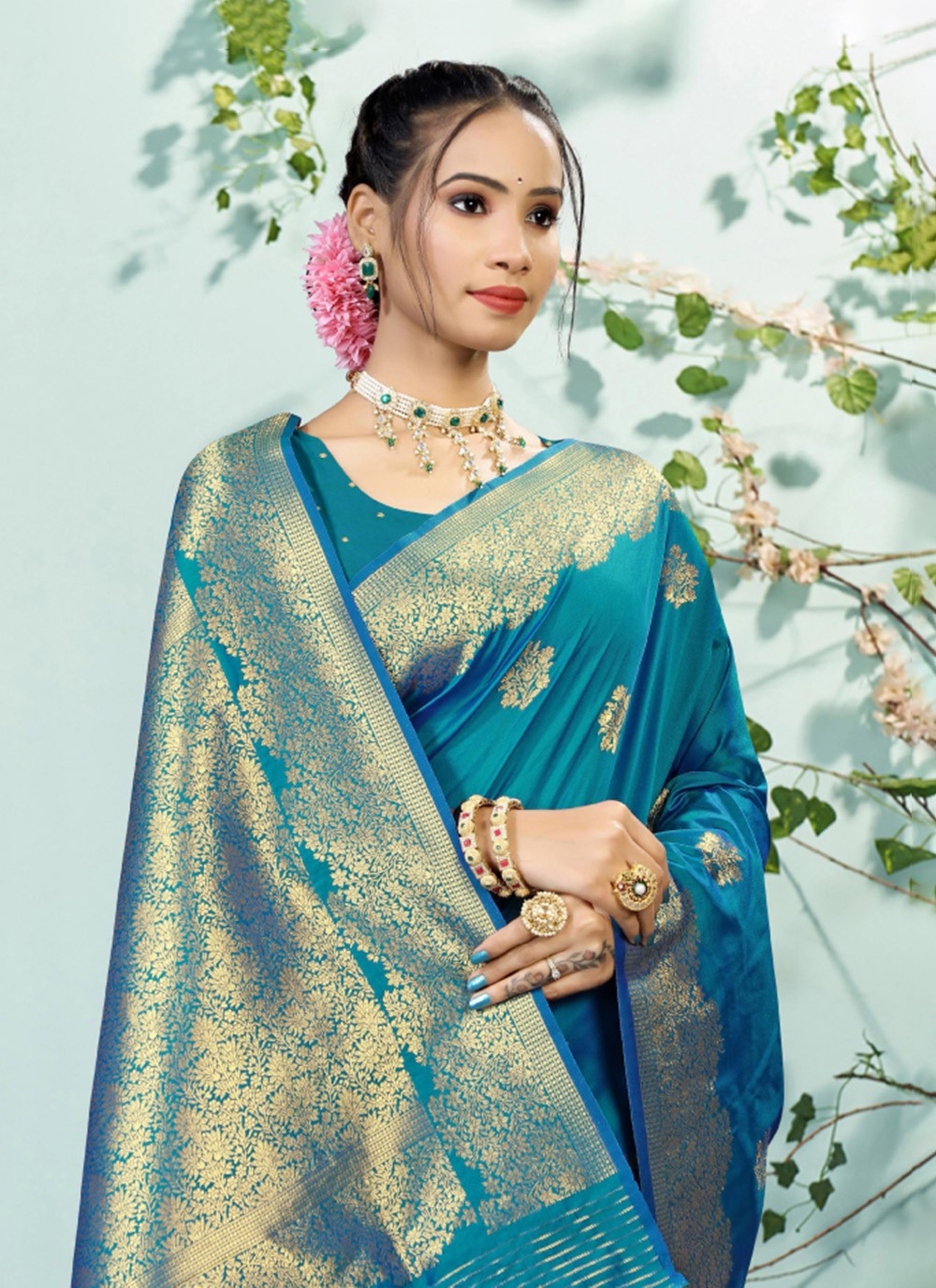 Classic Woven Silk Saree - S7371
