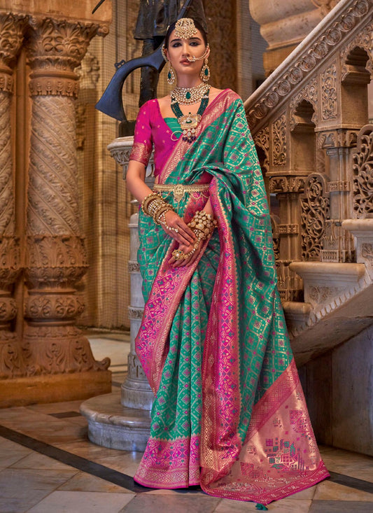 Saree Stones Jacquard Silk Saree - S3663