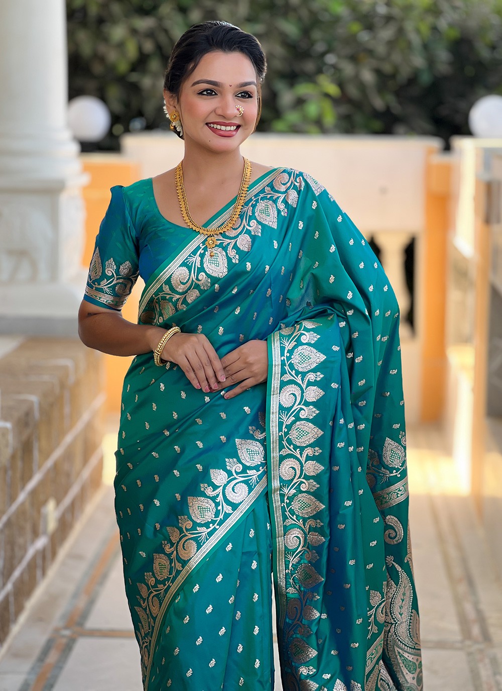 Teal Banarasi Silk Classic Saree Woven S17149