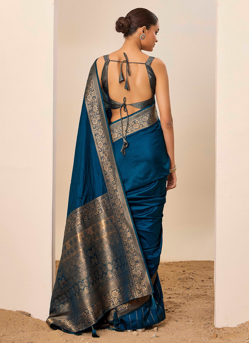 Teal Silk Contemporary Saree Woven S16637