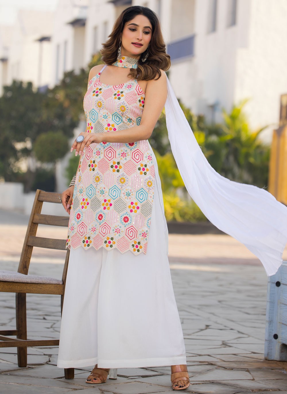 Embroidered Chinon White Salwar Suit T6457