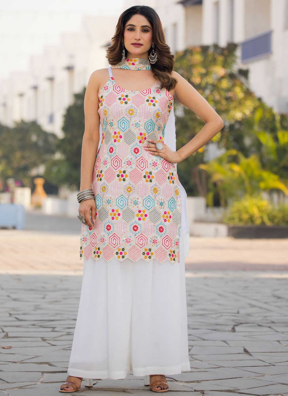 Embroidered Chinon White Salwar Suit T6457