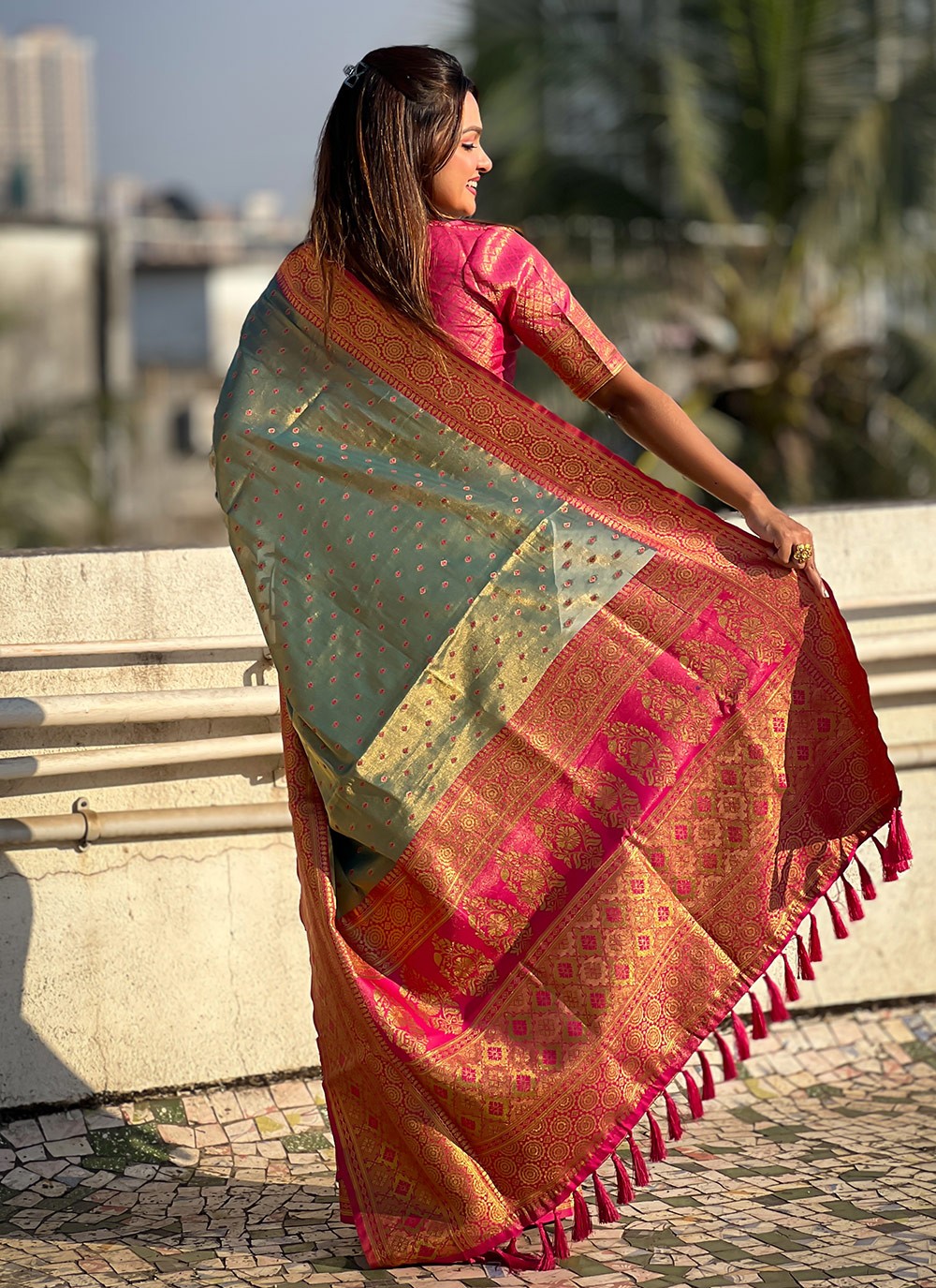 Woven, Zari Silk Saree - S11817