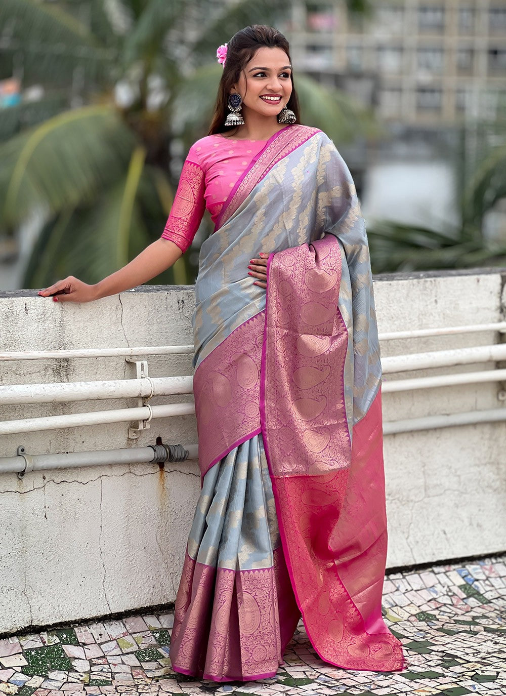 Trendy Weaving Zari Silk, Tissue Saree - S8870