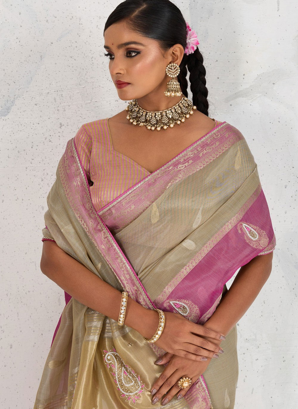 Grey Linen Classic Saree Buttis, Cutdana, Woven, Zardosi, Zari S17573