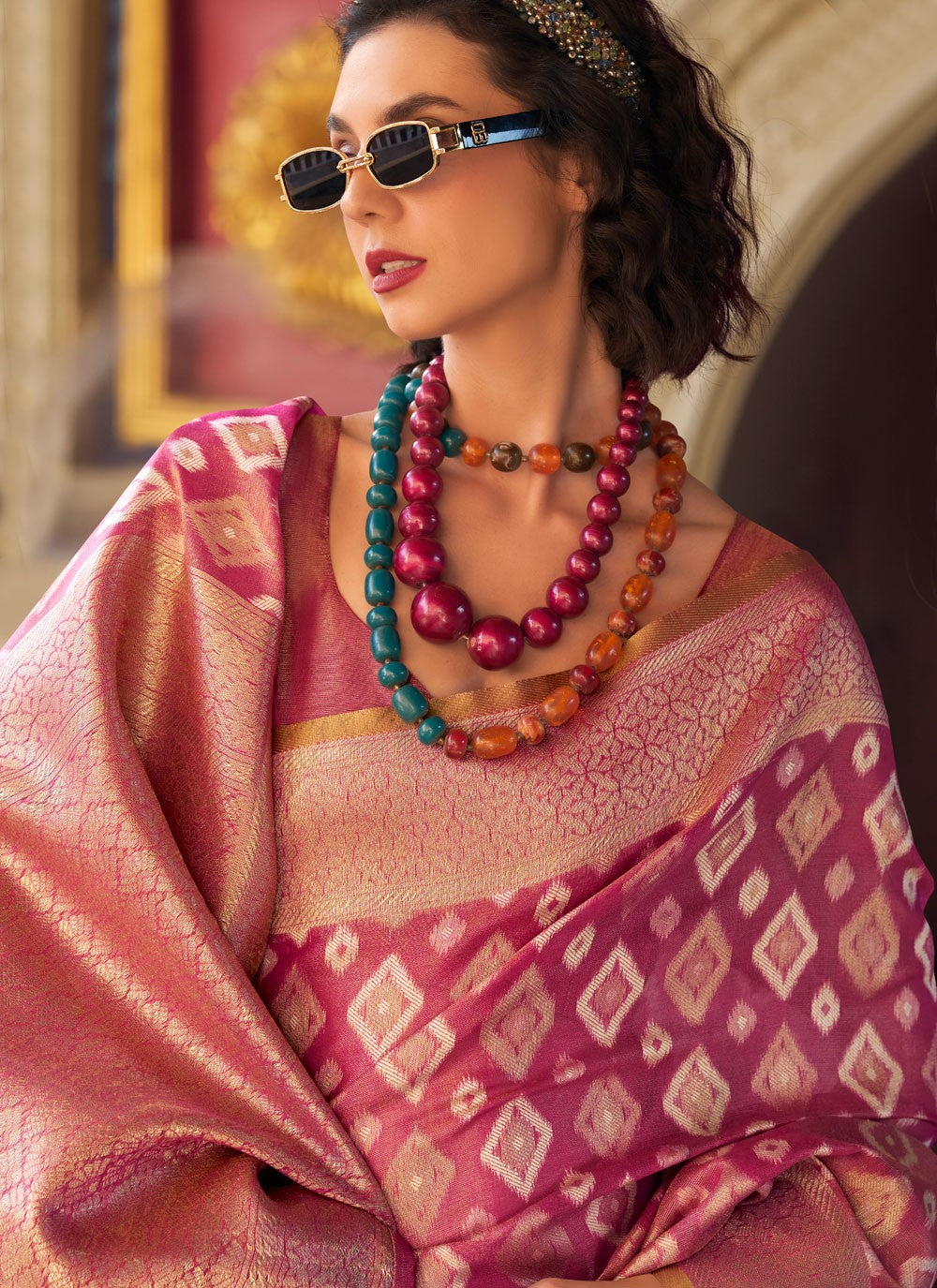 Contemporary Weaving Zari Magenta, Pink Silk Saree S13603