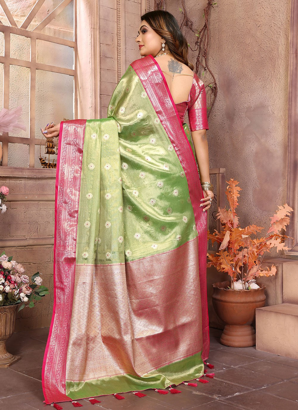 Woven Silk Green Saree S14618