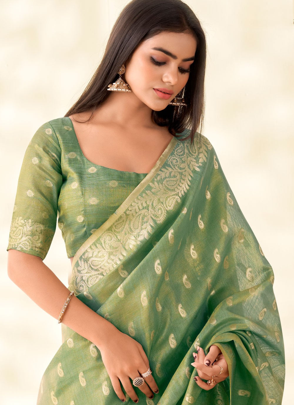 Green Silk Classic Saree Buttis, Weaving Zari, Zari S17891