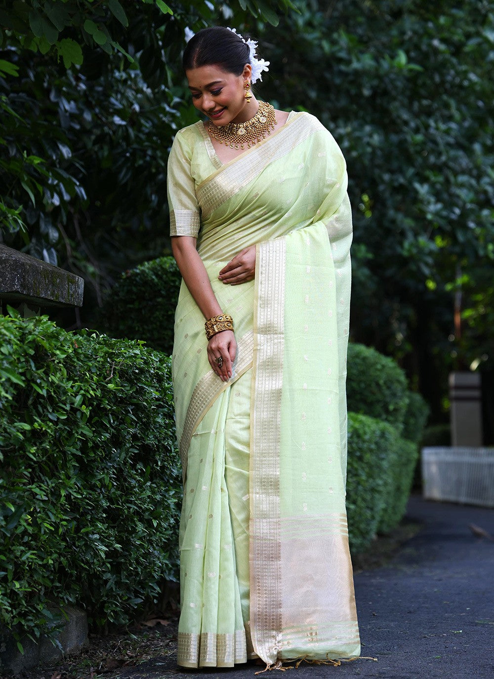 Weaving Zari Silk Green Saree S14317