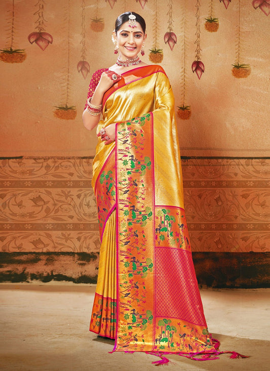 Traditional Weaving Zari Silk Saree - S4574