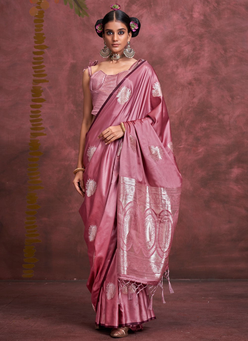 Traditional Banarasi Jari Hot Pink Handloom Silk Saree S13291