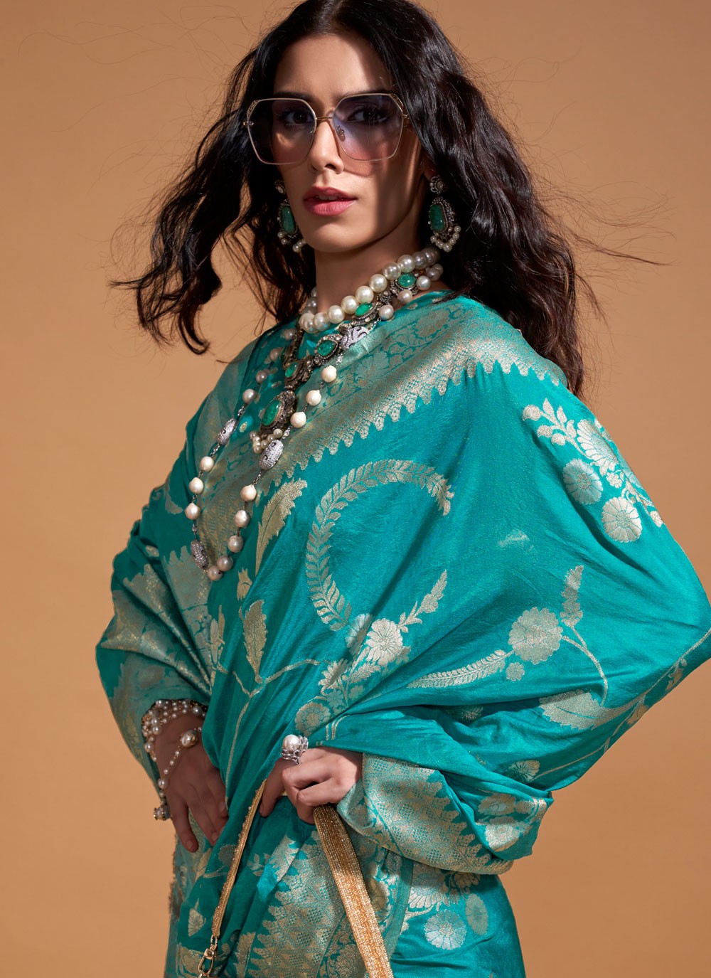 Classic Weaving Zari Pure Georgette Saree - S8104