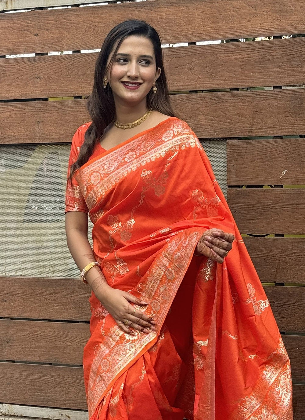 Jacquard Work, Woven, Zari Banarasi Silk Saree - S11854
