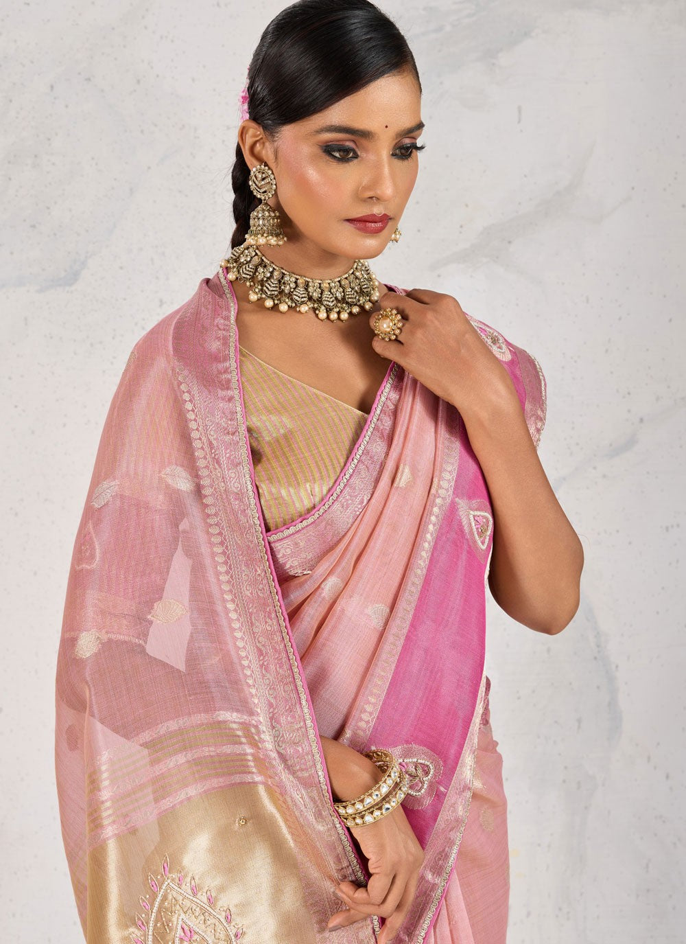Pink Linen Traditional Saree Buttis, Cutdana, Woven, Zardosi, Zari S17576