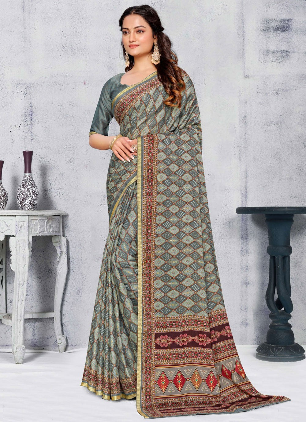Trendy Saree Printed Grey, Silver Pure Crepe Saree S12516