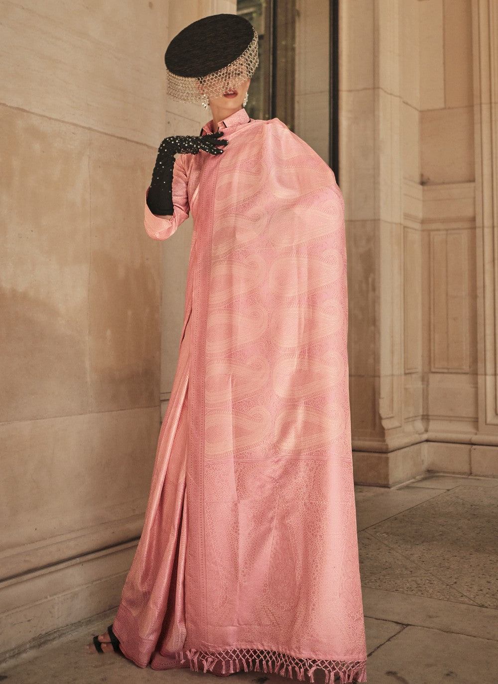 Classic Weaving Zari Handloom Silk Saree - S3657