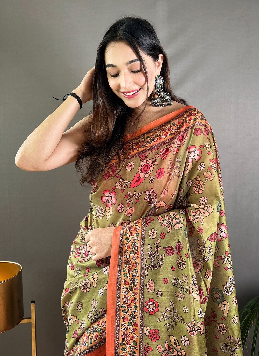 Trendy Saree Floral Printed Green Cotton Saree S13683