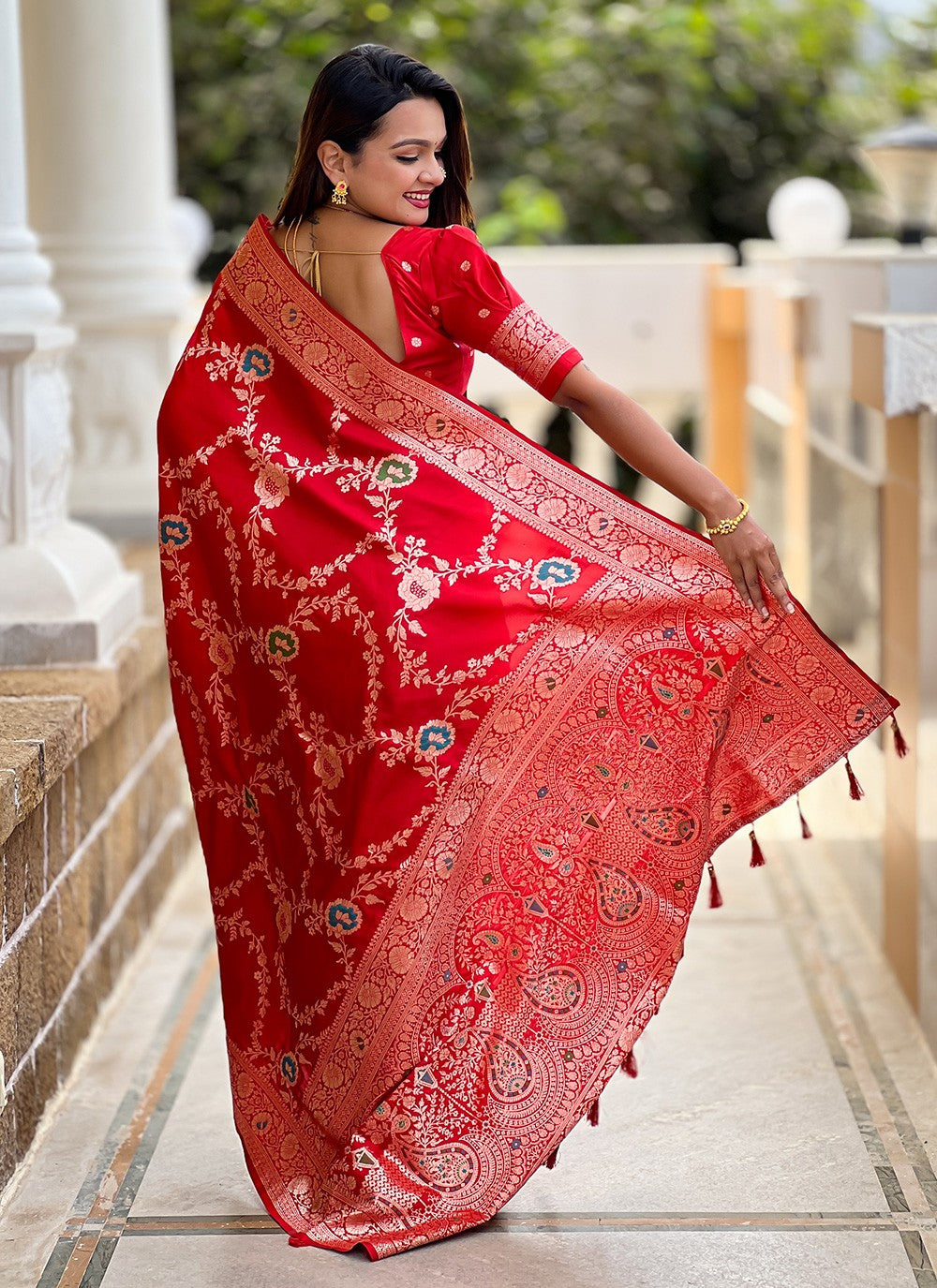 Red Banarasi Silk Trendy Saree Meenakari S16332