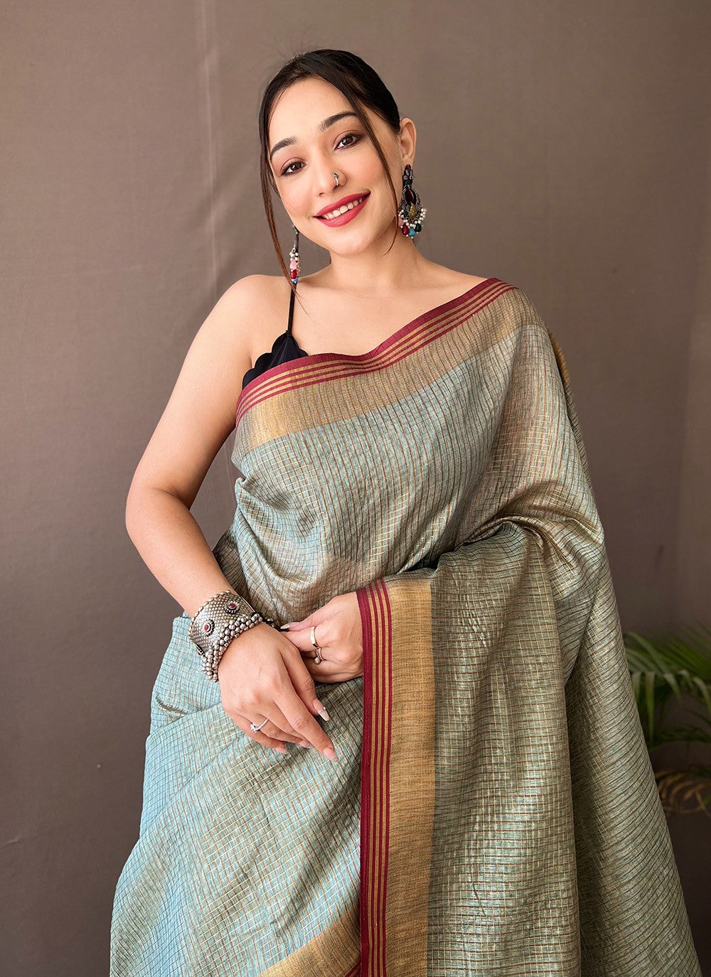 Traditional Weaving Zari Silk Saree - S5919
