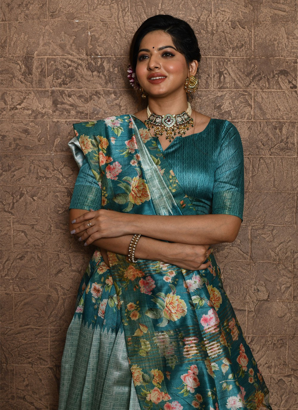 Trendy Floral Printed Silk Saree - S4299