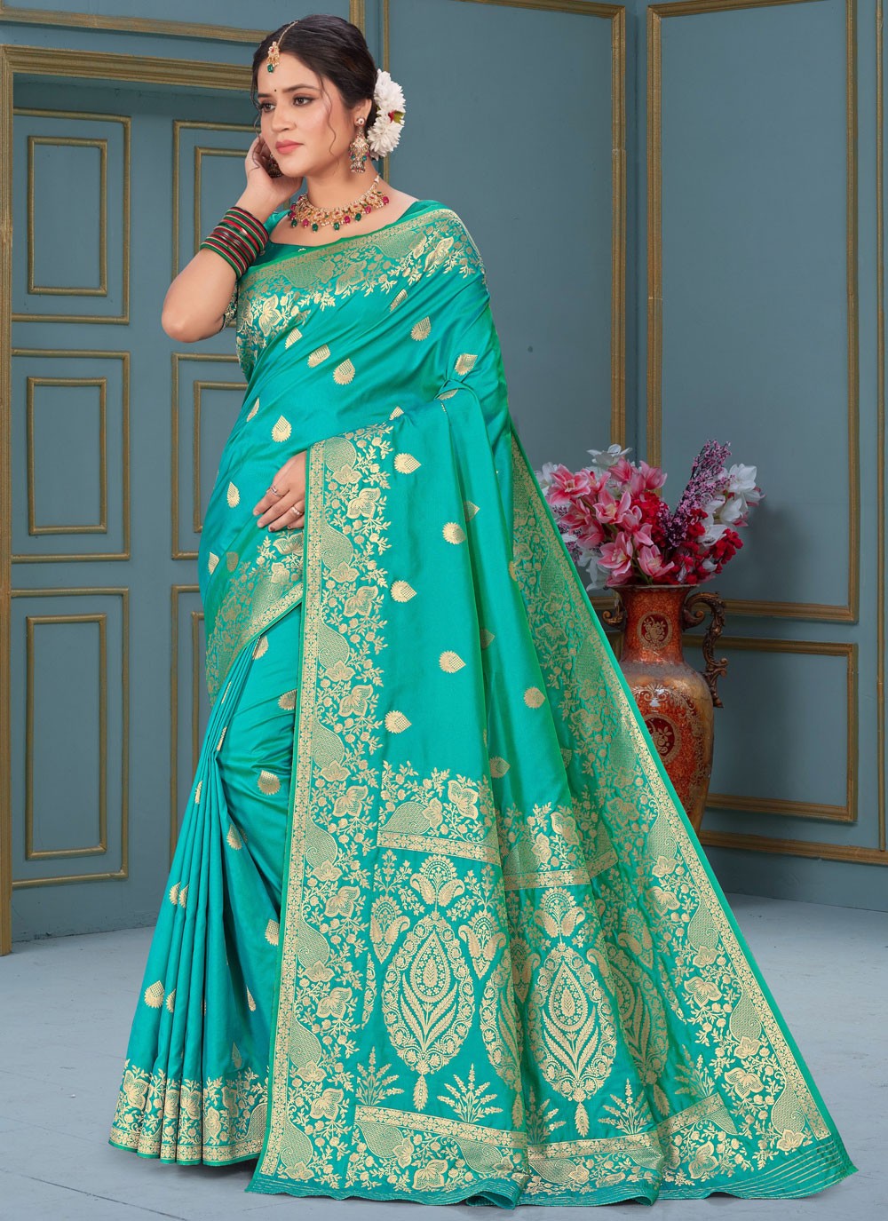 Contemporary Jacquard Work Turquoise Silk Saree S12855