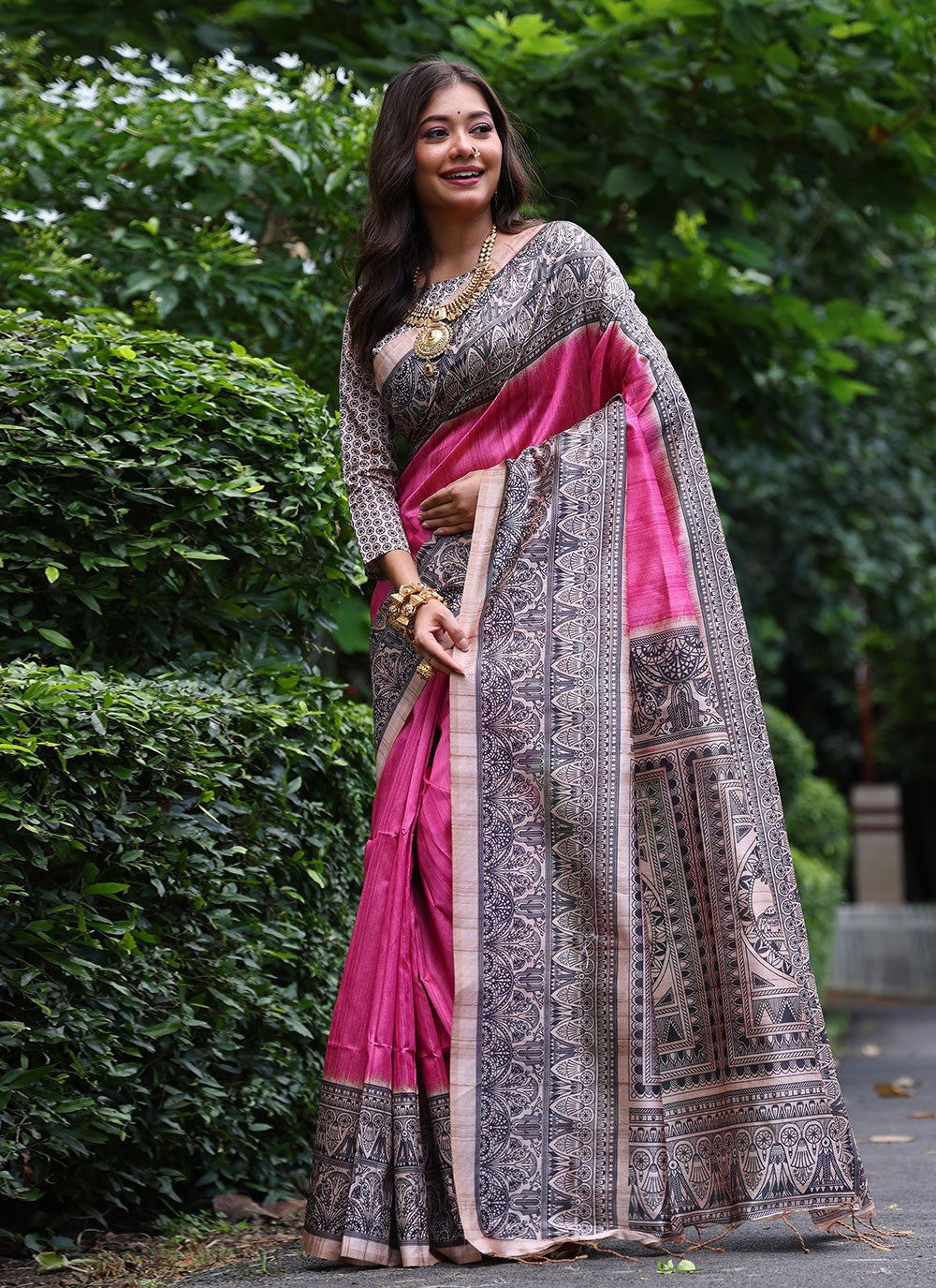 Contemporary Printed Pink Tussar Silk Saree S12538