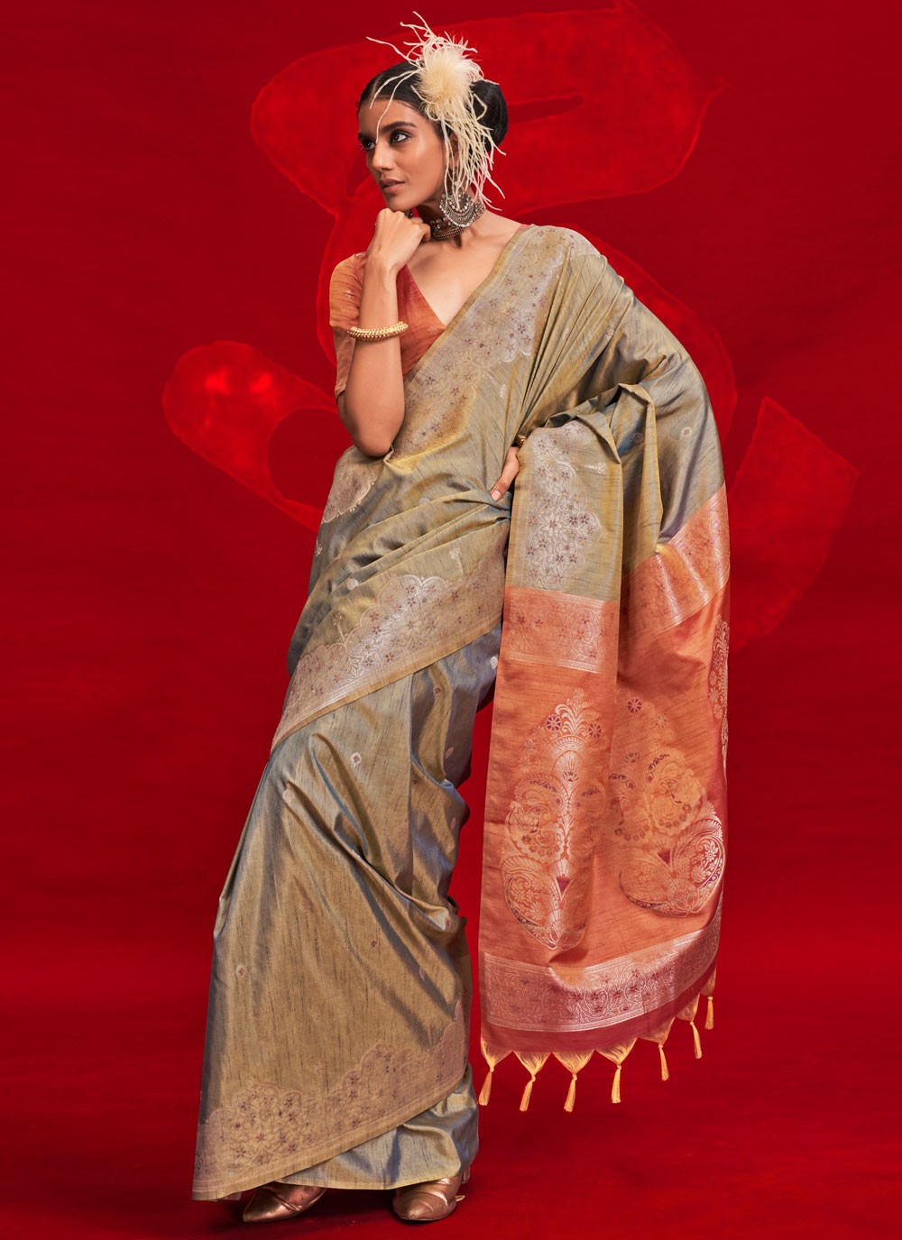 Classic Saree Weaving Zari Grey Tussar Silk Saree S12989