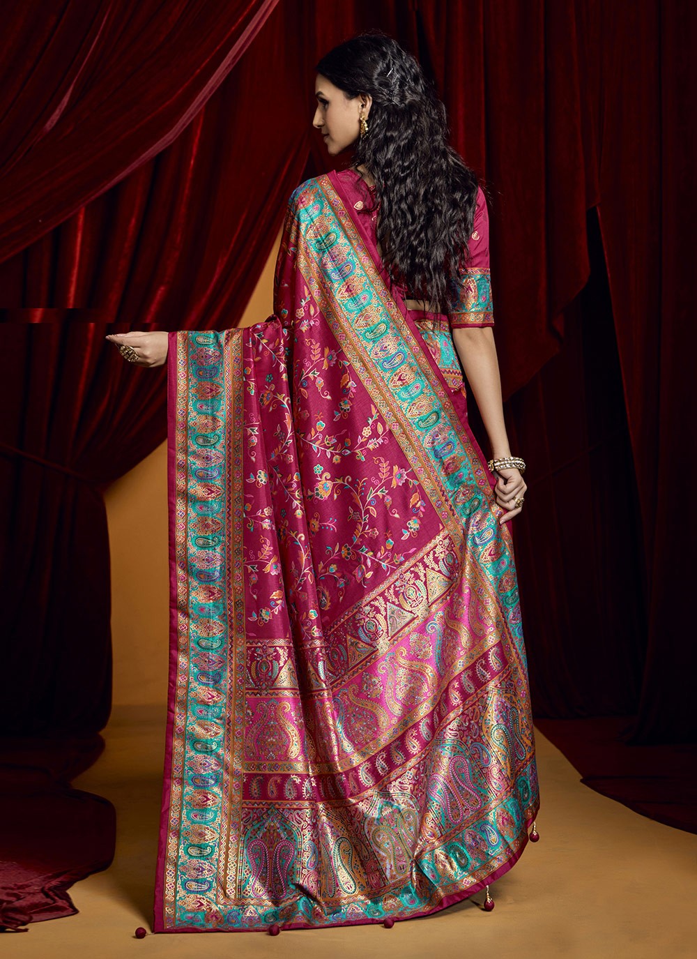 Paisley Printed Tussar Silk Pink Classic Saree S15402