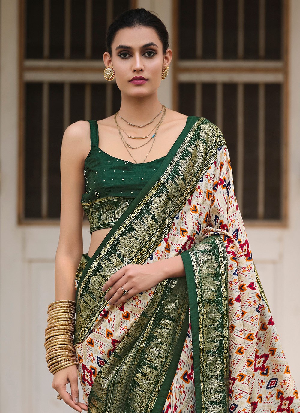 Classic Printed Tussar Silk Saree - S8996