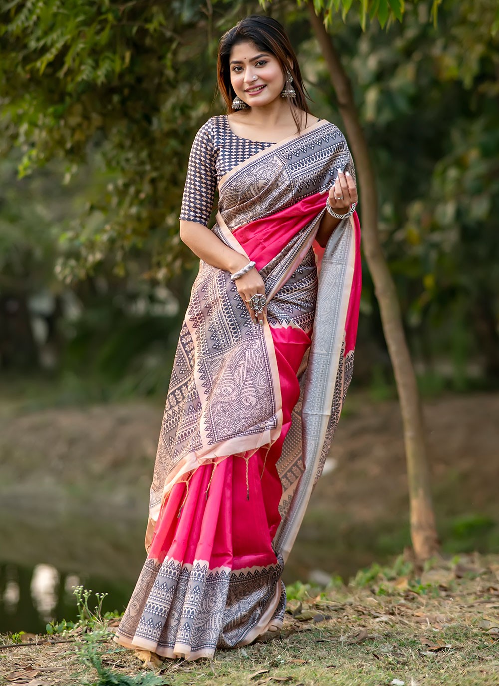 Contemporary Printed Tussar Silk Saree - S6692
