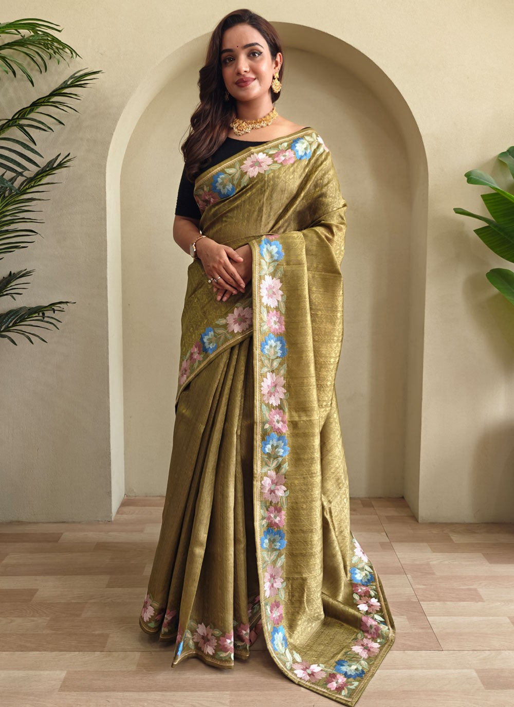 Green Tussar Silk Trendy Saree Border Work, Thread S17283