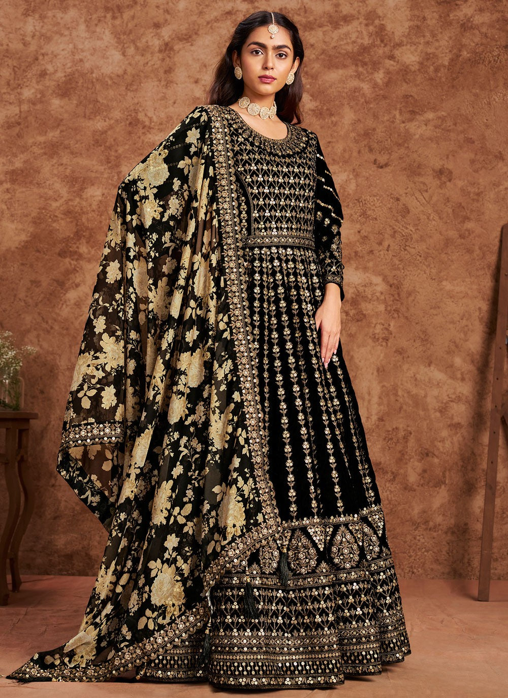 Anarkali Embroidered Black Velvet T5091