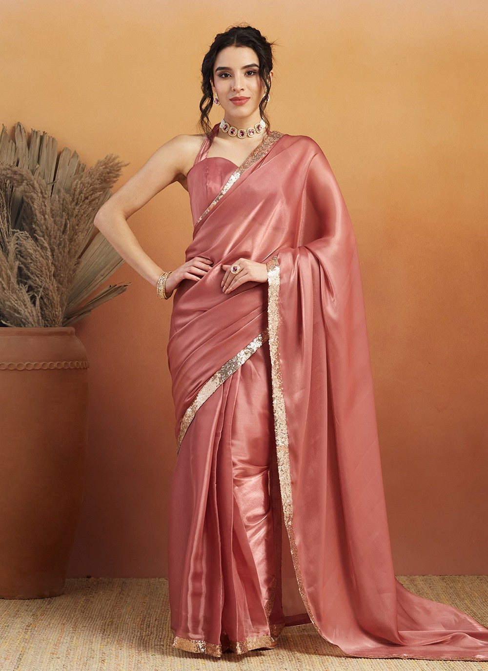 Pink Velvet Classic Saree Embroidered, Lace S17475
