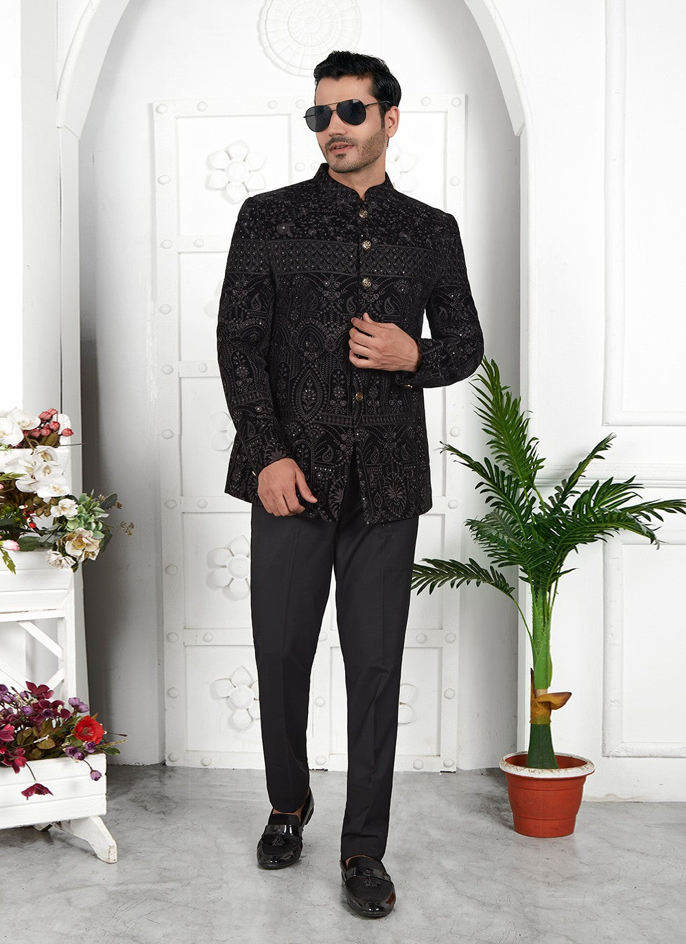 Fancy Work Velvet Black Jacket Style - M6647