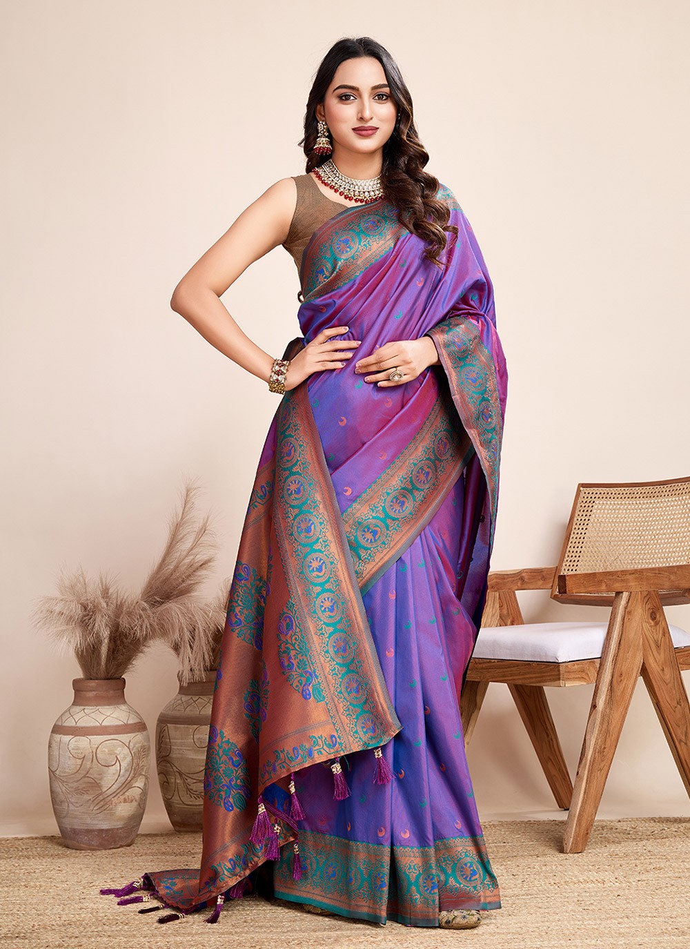 Woven Jacquard Silk Saree - S12314