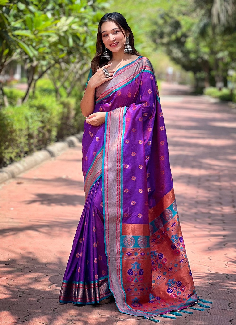 Classic Woven Silk Saree - S8072
