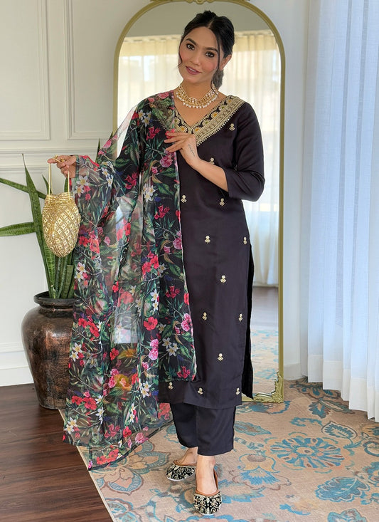 Salwar Suit Embroidered, Printed Black T7367