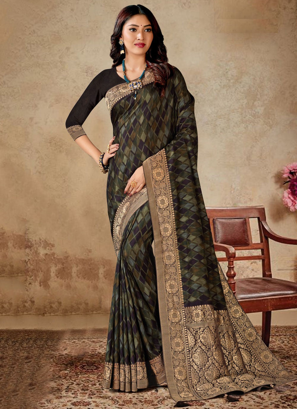 Trendy Digital Print Silk, Viscose Saree - S4707