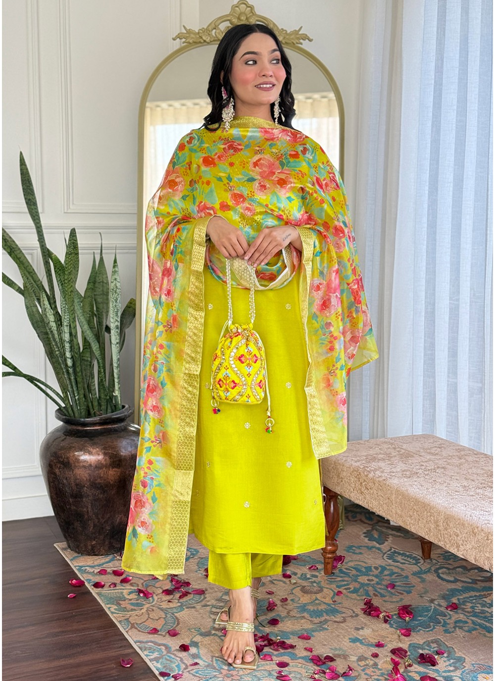 Embroidered Chanderi Green Salwar Suit T6028