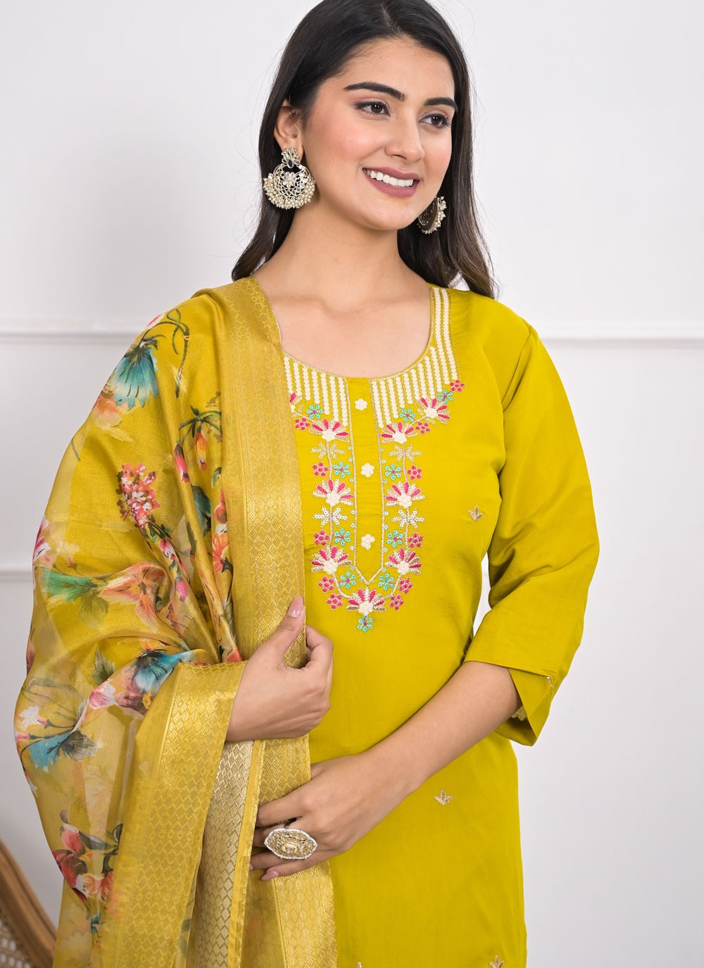 Silk, Viscose Salwar Suit - T3991