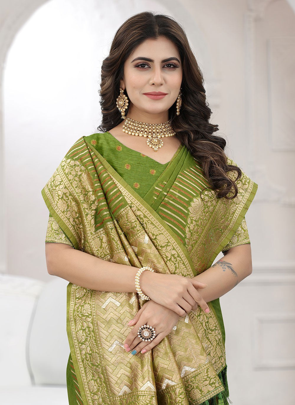 Saree Buttis Organza, Viscose Saree - S2479