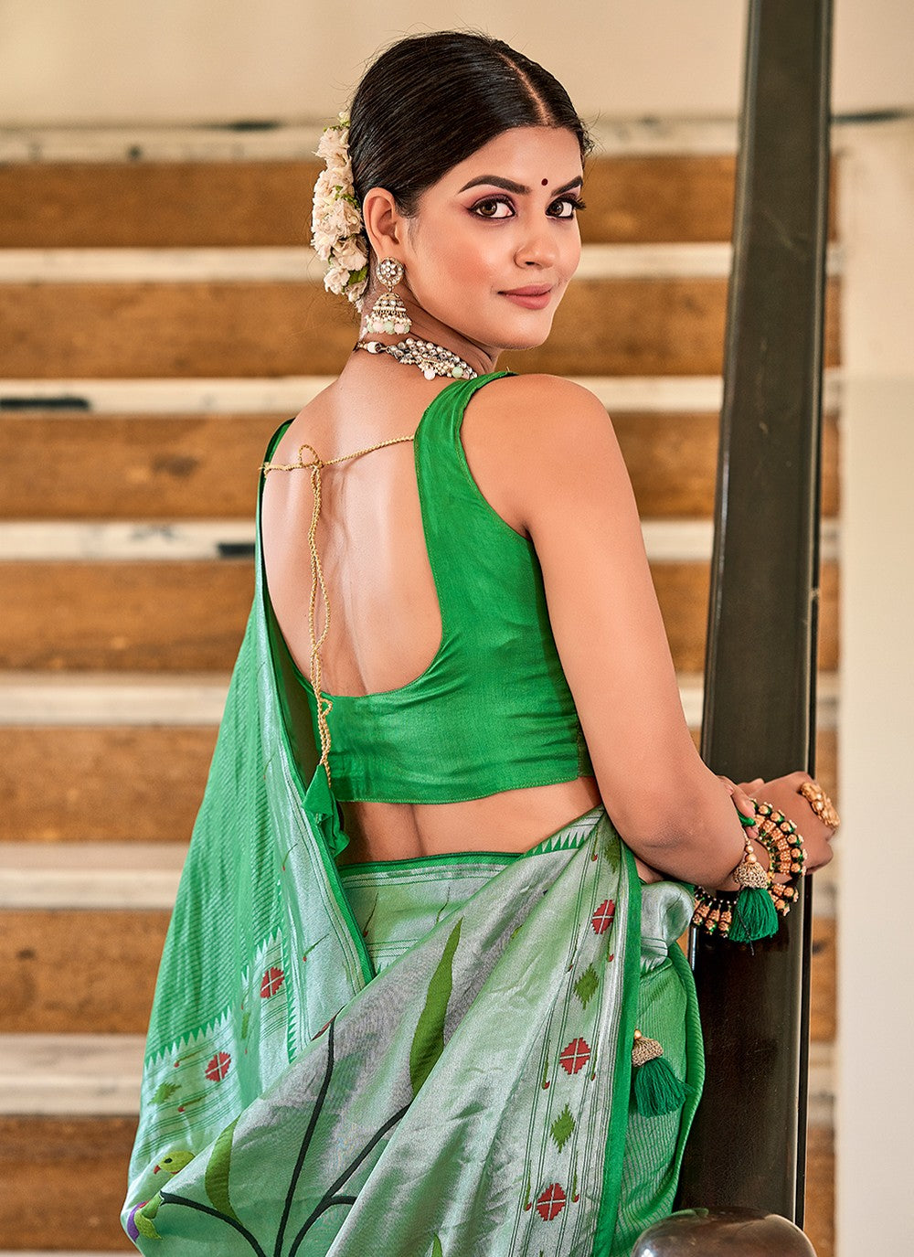Saree Weaving Zari Viscose Saree - S3162