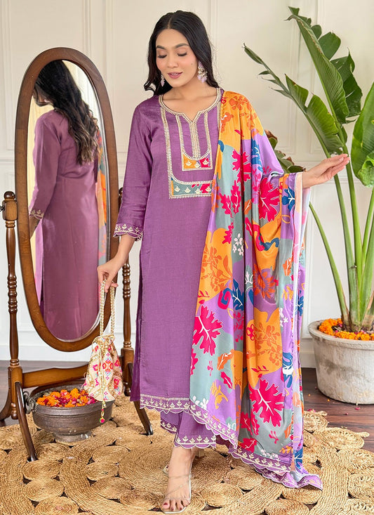 Pant Style Suit Embroidered Lavender Viscose T5816