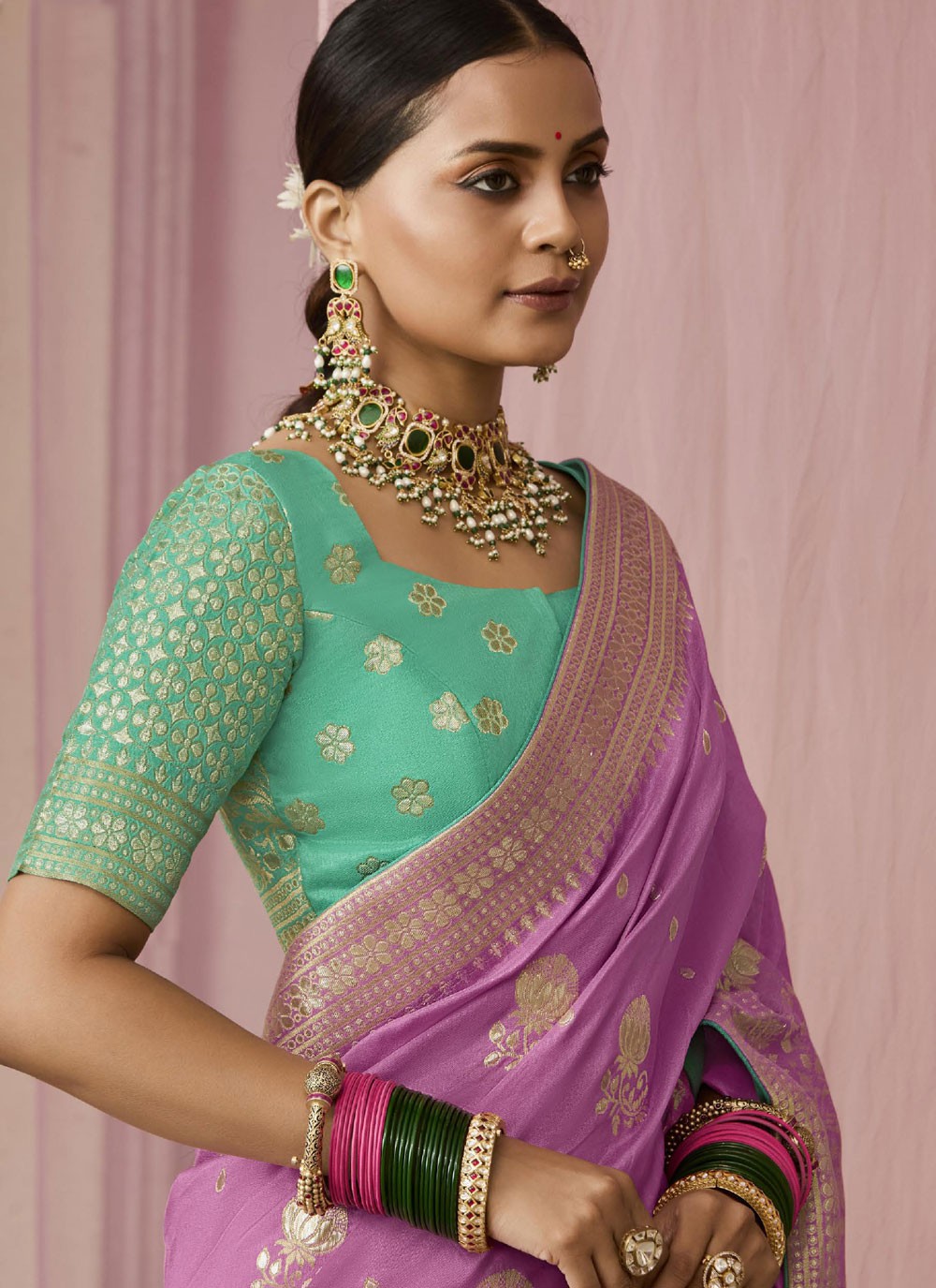 Contemporary Floral Printed Viscose Saree - S7804