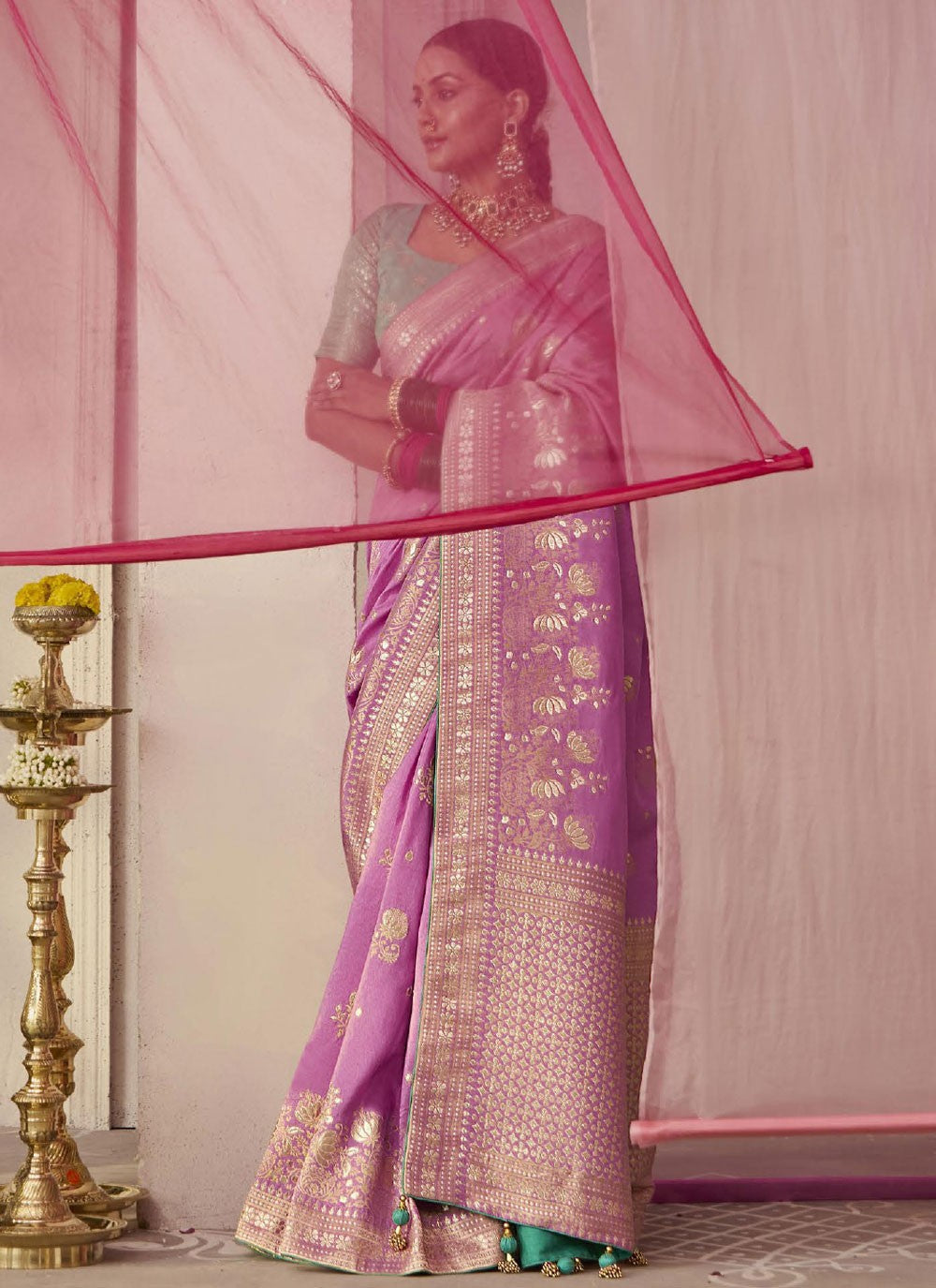 Contemporary Floral Printed Viscose Saree - S7804